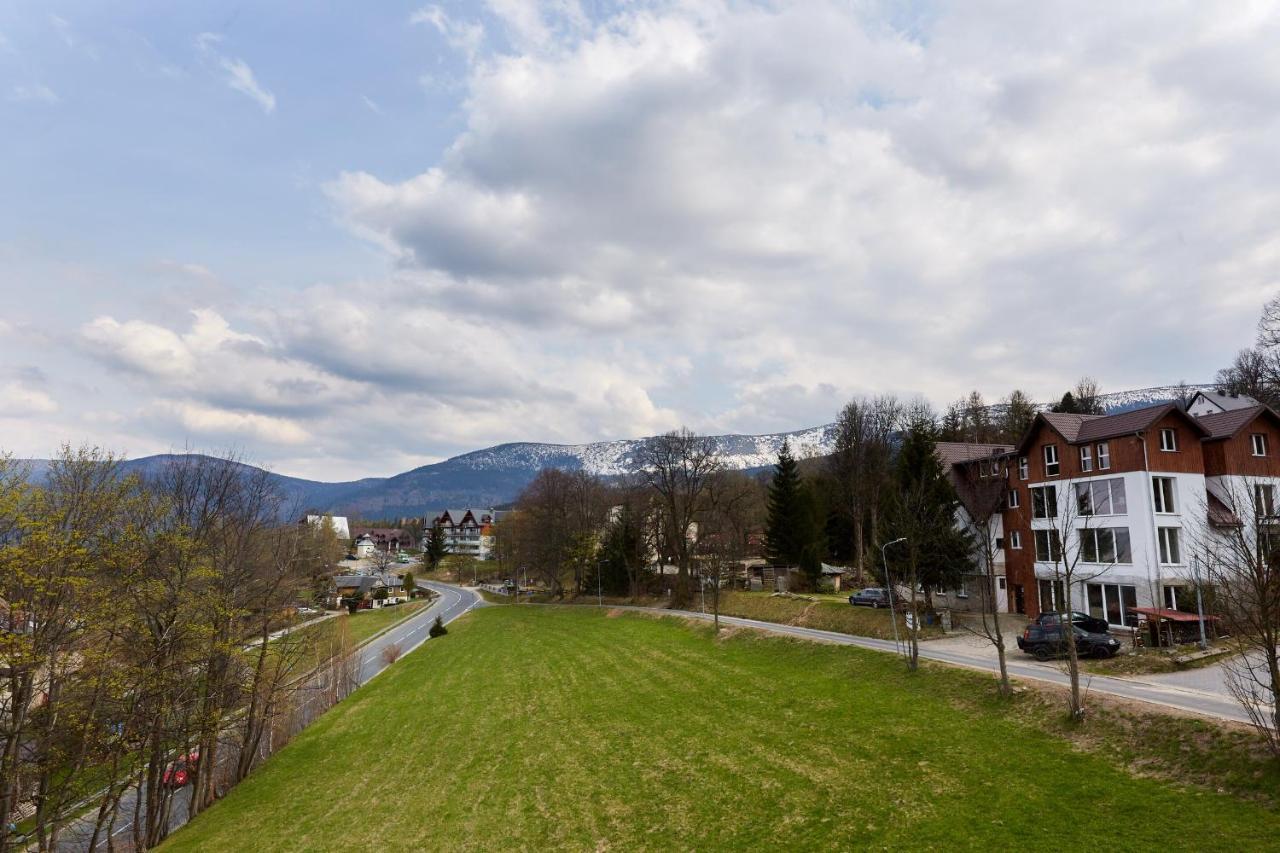 Kamilkowy Apartament คาร์ปัตซ์ ภายนอก รูปภาพ